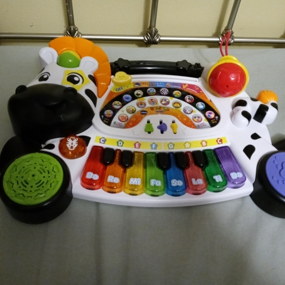 V-Tech Zoo Jamz Piano 🎹 Funky Sounds "FUN ATTRACTIVE🐼PERFORM WELL" 🎭 NEW!! - Picture 13 of 13